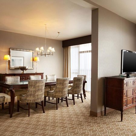 Sheraton Park Hotel At The Anaheim Resort Экстерьер фото
