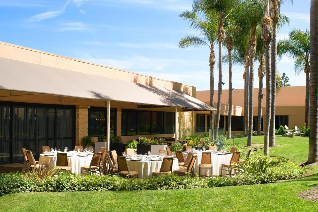 Sheraton Park Hotel At The Anaheim Resort Экстерьер фото