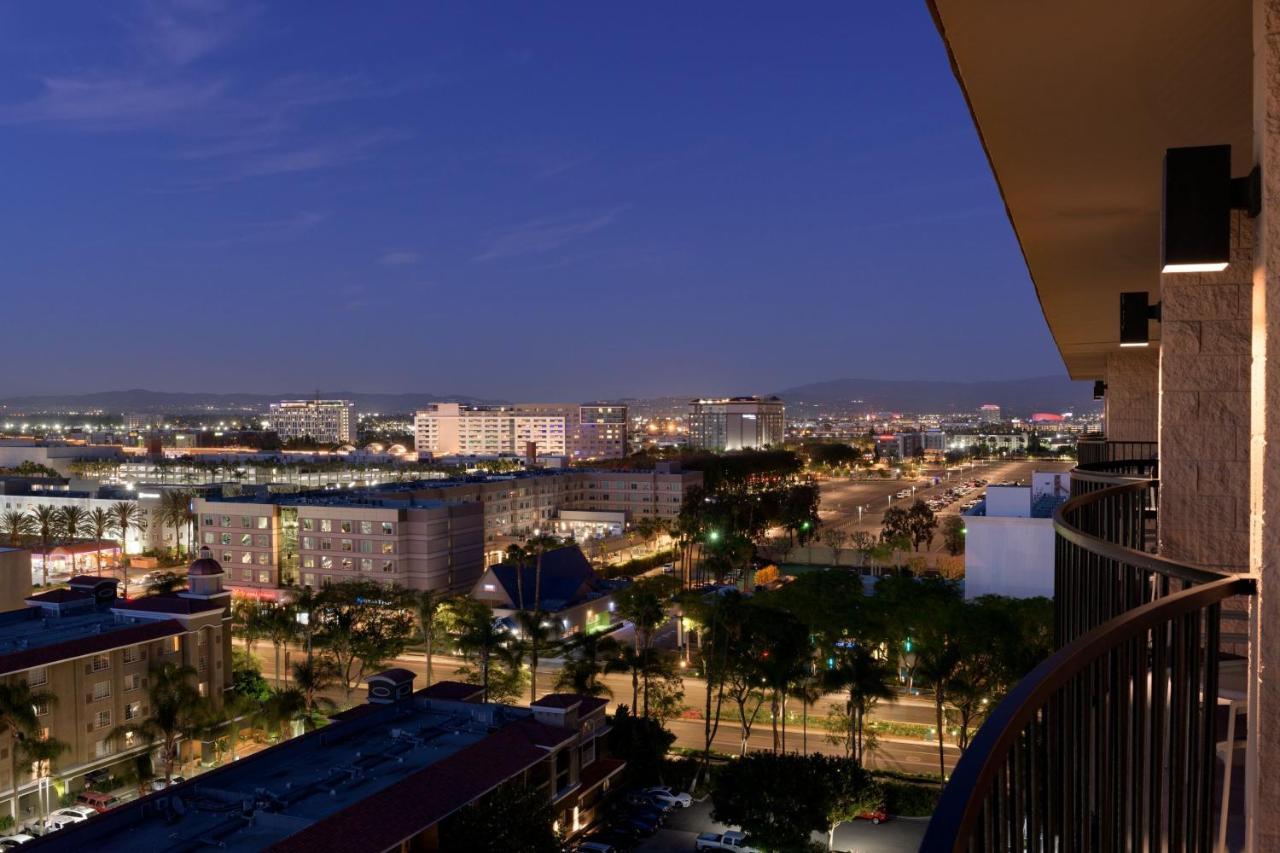 Sheraton Park Hotel At The Anaheim Resort Экстерьер фото