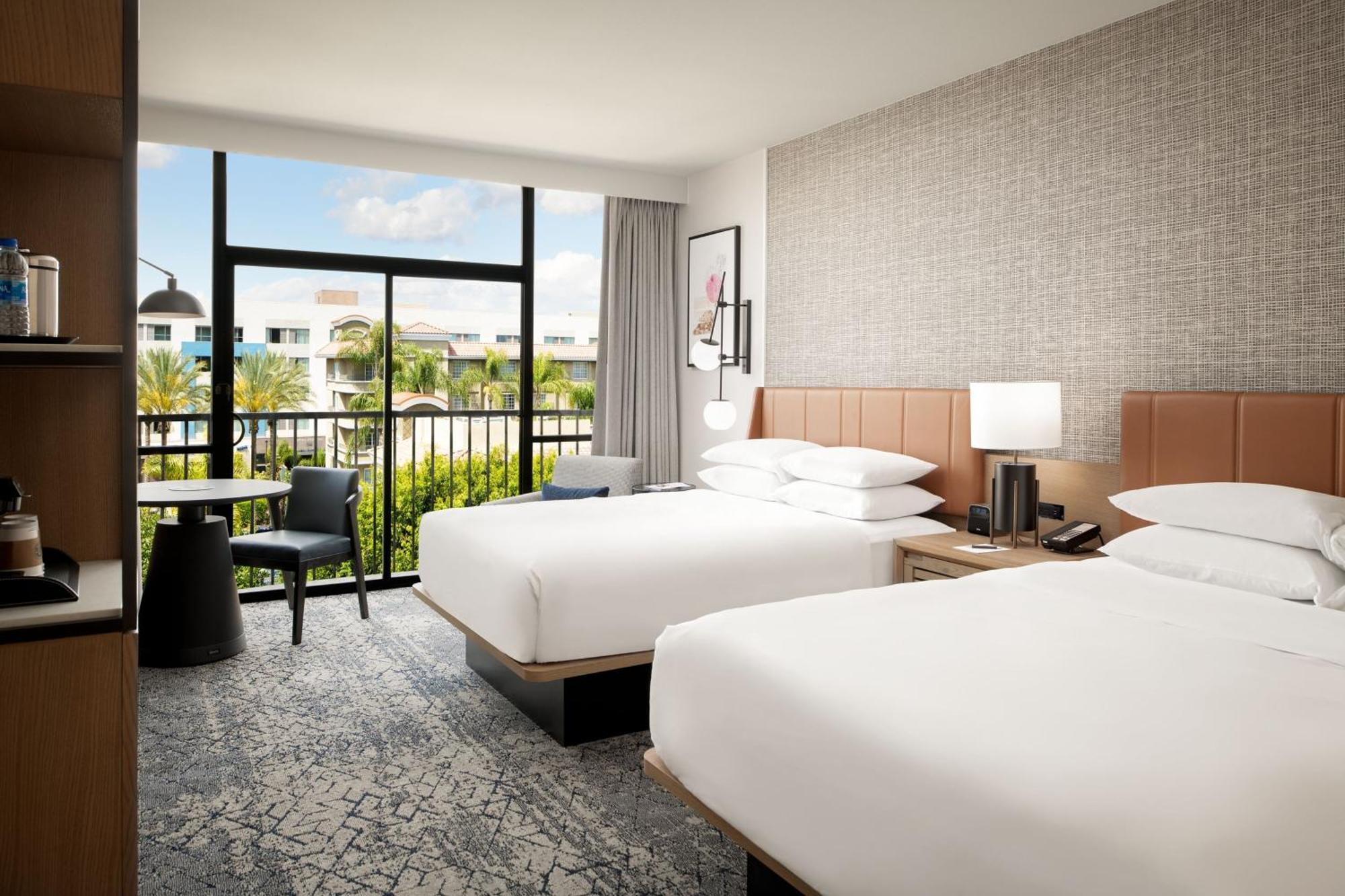 Sheraton Park Hotel At The Anaheim Resort Экстерьер фото