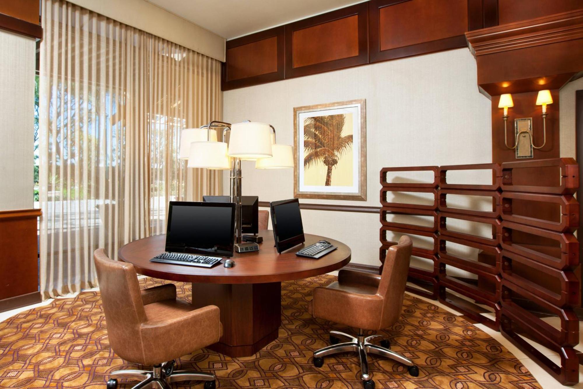 Sheraton Park Hotel At The Anaheim Resort Экстерьер фото